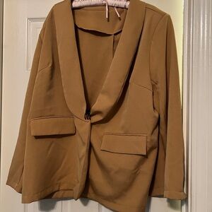 SHEIN Camel Blazer